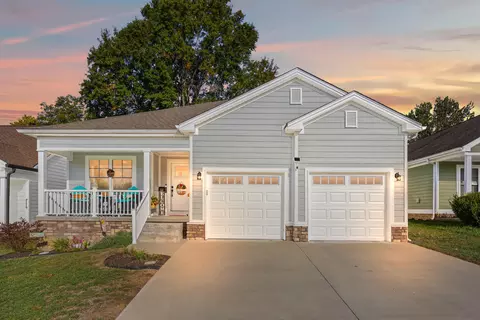 1013 Silver Leaf Dr, Lawrenceburg, KY 40342