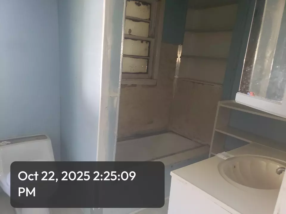 Bath - 232 Crank Rd, Tyner, KY 40486 photo 3 of 3