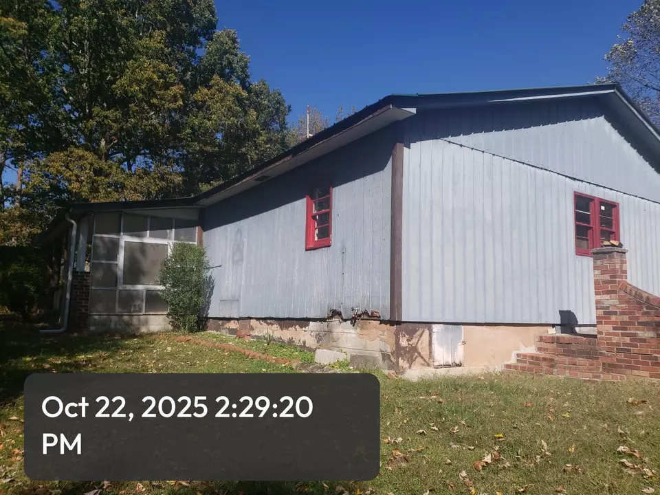 Exterior - 232 Crank Rd, Tyner, KY 40486 photo 2 of 4