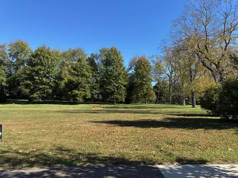 2953 Bobwhite Trl, Lexington, KY 40509