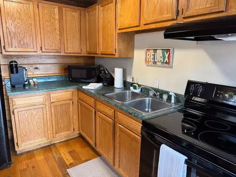 Kitchen - 9 Lloyd Ln, Stanton, KY 40380 photo 1 of 2