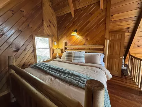Bedroom - 9 Lloyd Ln, Stanton, KY 40380 photo 1 of 1