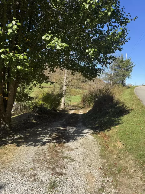 1052 Maulden Branch Rd, Tyner, KY 40486 photo 13