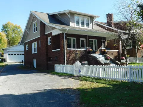 208 N Main St, Harlan, KY 40831