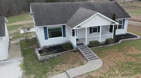 1475 Skaggs Ln, Hillsboro, KY 41049