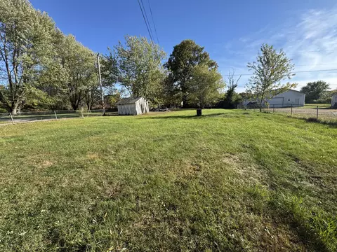 310 Flint Rd, Waco, KY 40385
