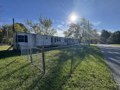 310 Flint Rd, Waco, KY 40385 photo 3