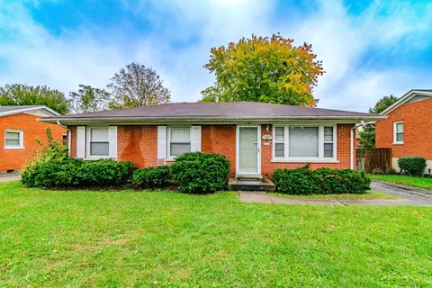 1932 Spring Station Dr, Lexington, KY 40505