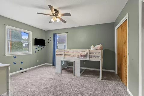 411 Center St, Berea, KY 40403 photo 9