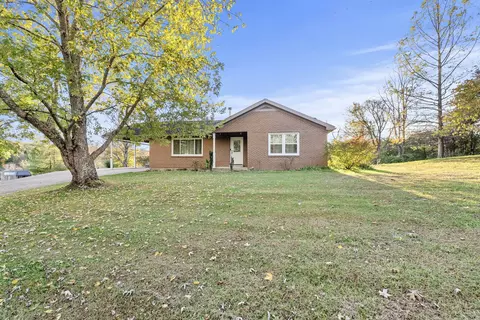 4805 Heekin Lawrenceville Rd, Williamstown, KY 41097