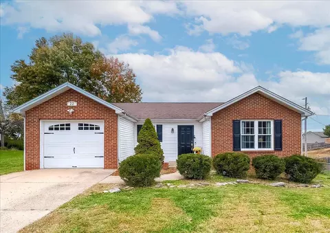 22 White Water Ct, Frankfort, KY 40601