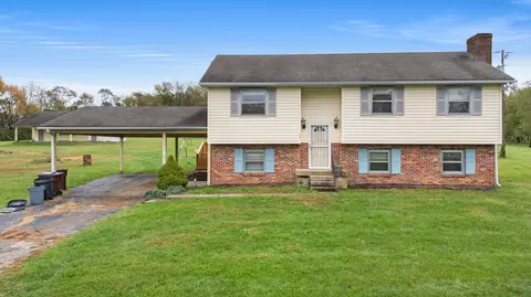 Exterior - 496 Soards Rd, Georgetown, KY 40324 photo 4 of 6