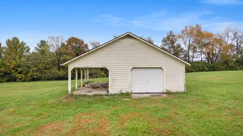 Exterior - 496 Soards Rd, Georgetown, KY 40324 photo 3 of 6