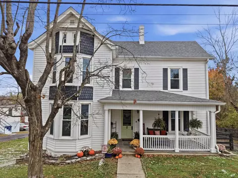517 Beaumont Ave, Harrodsburg, KY 40330