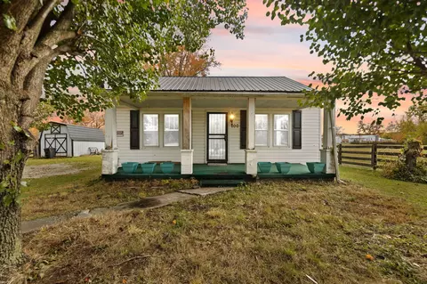 100 Bedford Rd, Jeffersonville, KY 40337