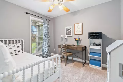 Bedroom - 140 Easy St, Lancaster, KY 40444 photo 3 of 9