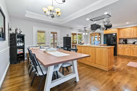 Dining - 140 Easy St, Lancaster, KY 40444 photo 1 of 4