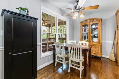 Dining - 140 Easy St, Lancaster, KY 40444 photo 4 of 4
