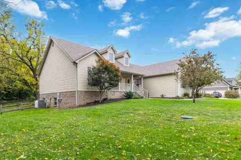Exterior - 140 Easy St, Lancaster, KY 40444 photo 3 of 12