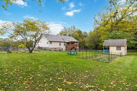 Exterior - 140 Easy St, Lancaster, KY 40444 photo 9 of 12