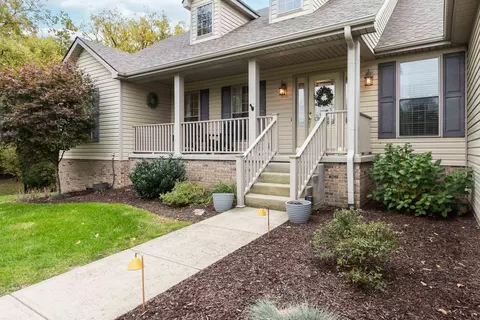 Exterior - 140 Easy St, Lancaster, KY 40444 photo 4 of 12