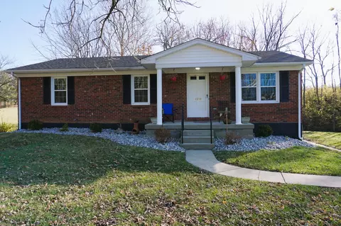 2210 Carpenter Pike, Versailles, KY 40383
