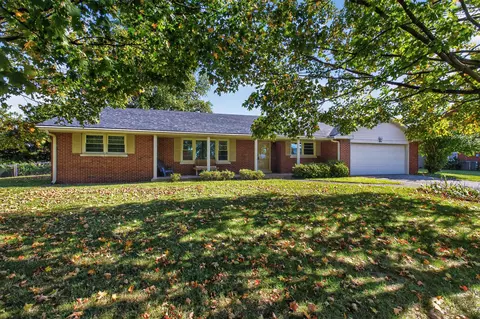 1670 Traveller Rd, Lexington, KY 40504