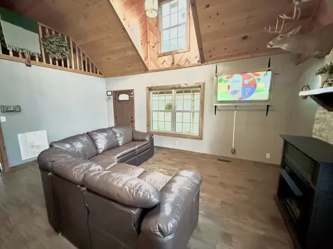 Living - 87 Old Mill Rd, Pine Knot, KY 42635 photo 1 of 1