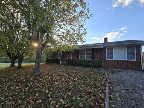 225 Highway 930, Artemus, KY 40903