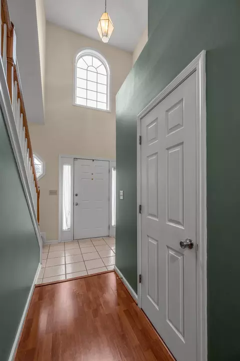 Entry Way - 146 Hemingway Pl, Georgetown, KY 40324 photo 1 of 6