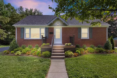 286 Hill N Dale Rd, Lexington, KY 40503