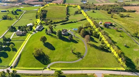 3166 Colby Rd, Winchester, KY 40391