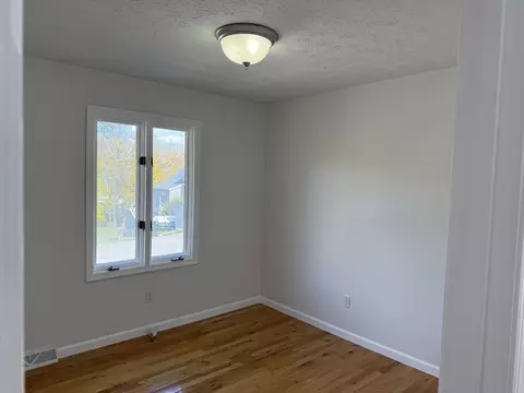Bedroom - 203 Davis St, Berea, KY 40403 photo 1 of 5