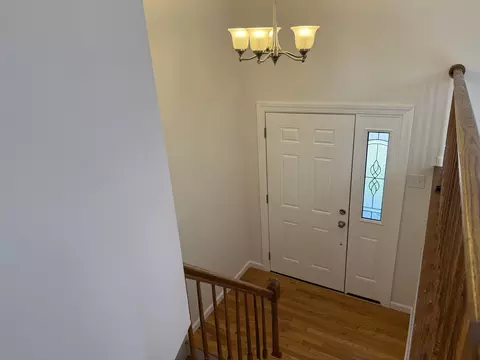 Entry Way - 203 Davis St, Berea, KY 40403 photo 1 of 3
