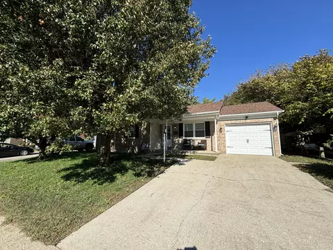 625 Pocahontas Trl, Versailles, KY 40383