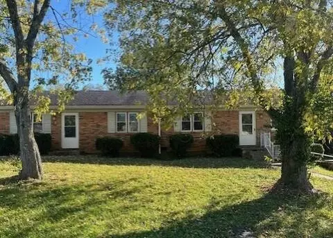 104-106 E Jefferson Ave, Danville, KY 40422