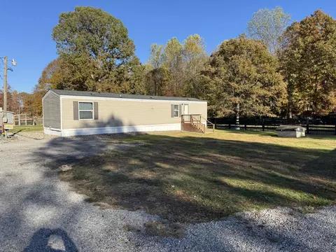 1558 Mt Eden, Russell Springs, KY 42642