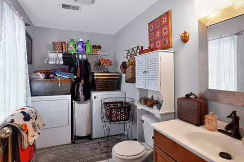 Other - 524 E Barker Ln, Berea, KY 40403 photo 4 of 5