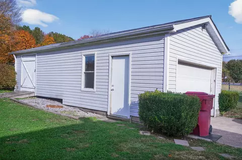 Other - 524 E Barker Ln, Berea, KY 40403 photo 1 of 5