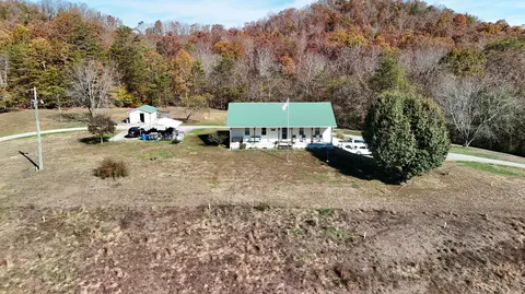 286 E Doe Creek Rd, Liberty, KY 42539