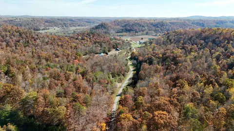 286 E Doe Creek Rd, Liberty, KY 42539 photo 7