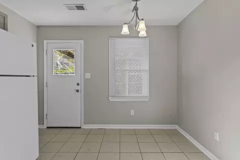 Entry Way - 230 Delaware Dr, Georgetown, KY 40324 photo 1 of 2