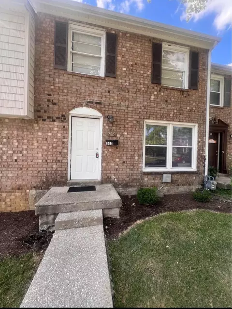 285 Osage Ct, Lexington, KY 40509