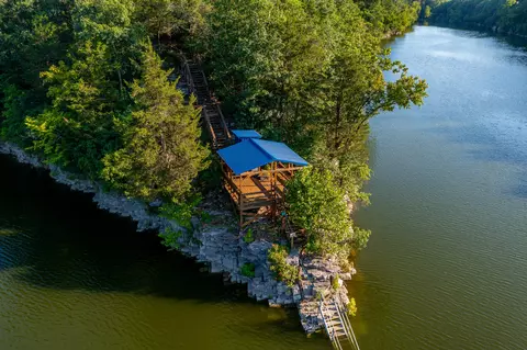 345 Tibbs Ln, Danville, KY 40422