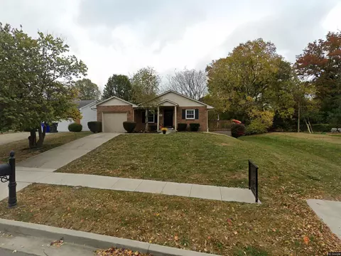 3126 Arrowhead Dr, Lexington, KY 40503