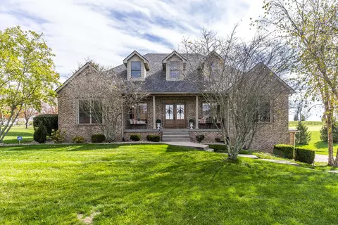 1050 High Point Dr, Nicholasville, KY 40356