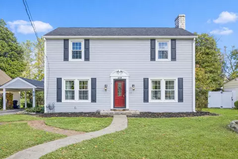 829 W Lexington Ave, Danville, KY 40422