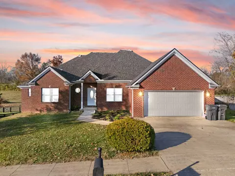 134 General Nelson Dr, Richmond, KY 40475