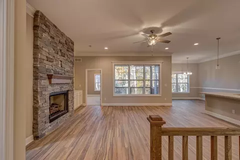 102 Hickory Grove Ct, Georgetown, KY 40324 photo 3