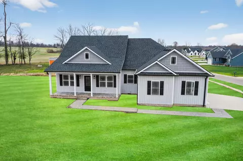 154 Willis Dr, Danville, KY 40422